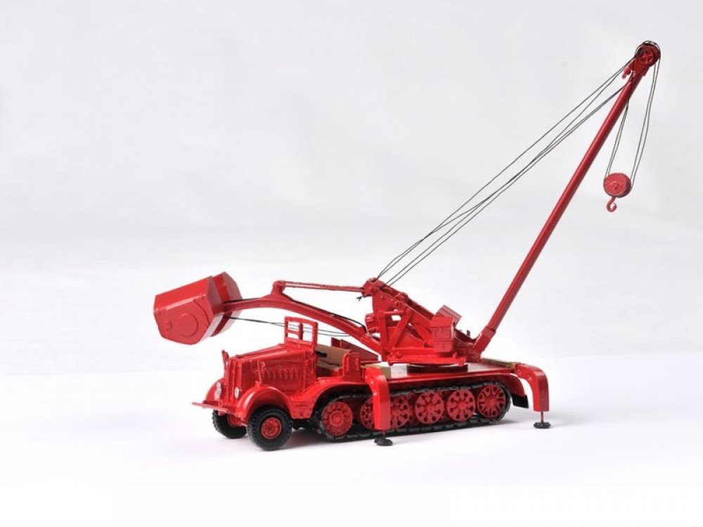 041.120FAMO20-20CRANE-1000x750-1.jpg