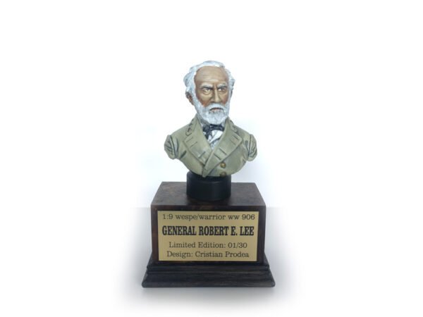 1:9 GENERAL ROBERT E. LEE