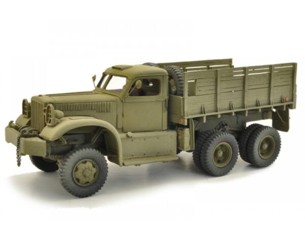 DIAMOND T 968 B CARGO