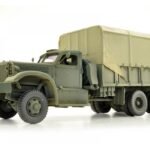 DIAMOND T 975 A MACHINERY H TOOL SET