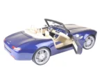 Showpiece BMW Z8 Alpina 1: 8 Scale Model