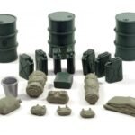 BARRELS, CANISTERS, BAGGAGE - GERMANY