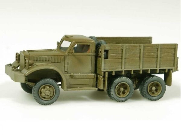 DIAMOND T968 B CARGO