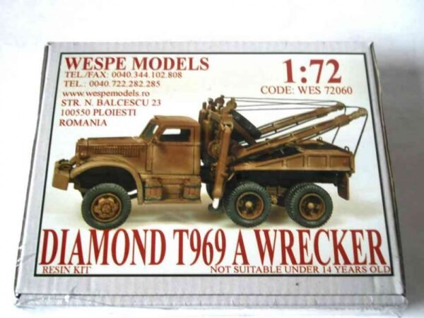 DIAMOND T969 A WRECKER
