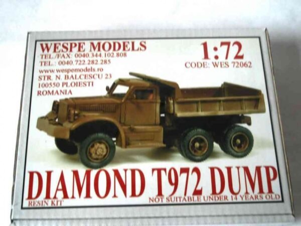 DIAMOND T972 DUMP